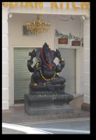 Tempel am Strassenrand